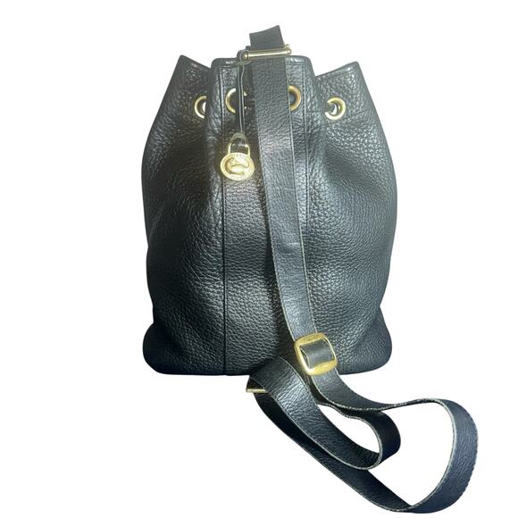 Vintage Dooney & Bourke Black All Weather Leather Sling Backpack Quiet Luxury - Picture 2 of 13